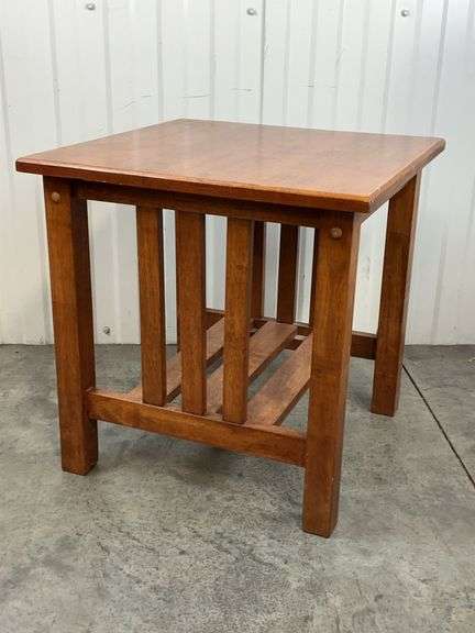 Mission Style Oak Side Table image