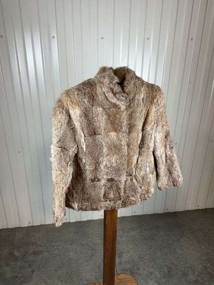 Split End Kids Rabbit Fur Jacket image