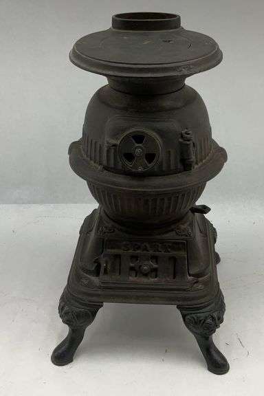 Starr Mfg Co Toy Stove with Poker image