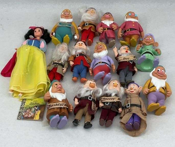 Snow White Doll and Seven Dwarfs Figurine Set image