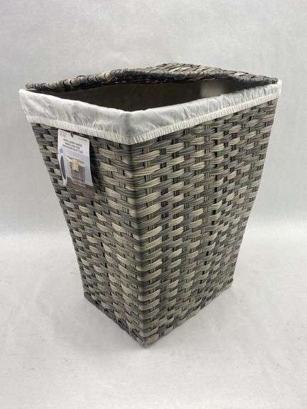 Seville Classics Woven Laundry Hamper, Gray