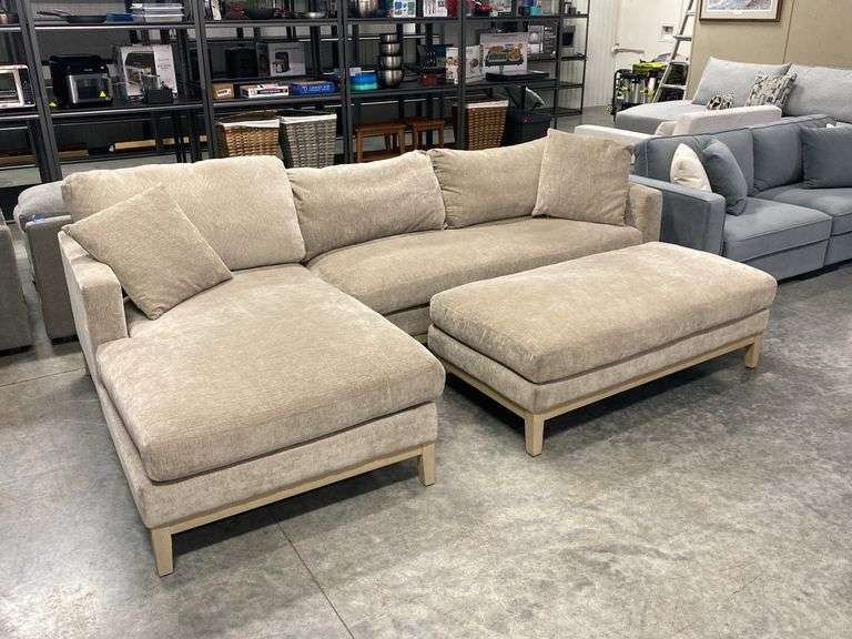 Modern Sectional Sofa with Chaise and Ottoman
