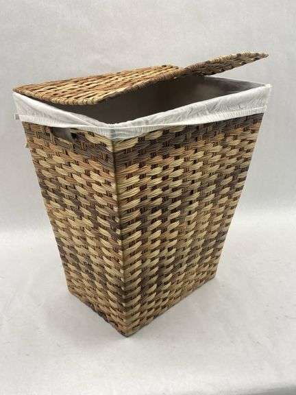 Seville Classics Woven Laundry Hamper, Gray