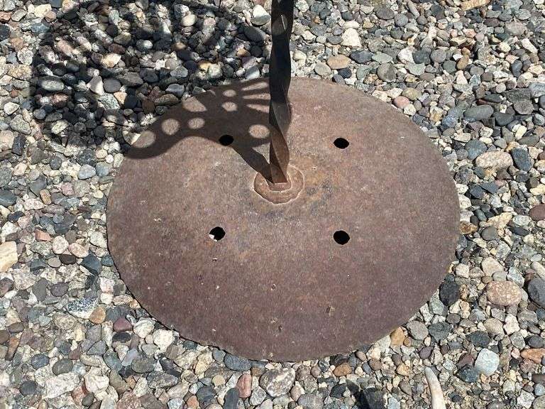 Unique Cast Iron Tractor Seat Bar Stool