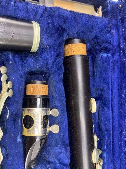 Normandy Clarinet in Case