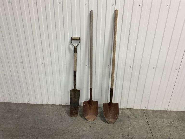 Lot of Three Shovels