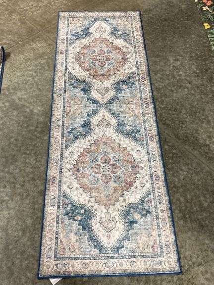 Wyatt & Ash Machine Washable Runner Rug. Like new