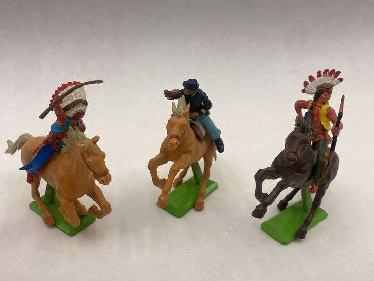 Britains LTD 1971 Deetail Wild West Figures Set