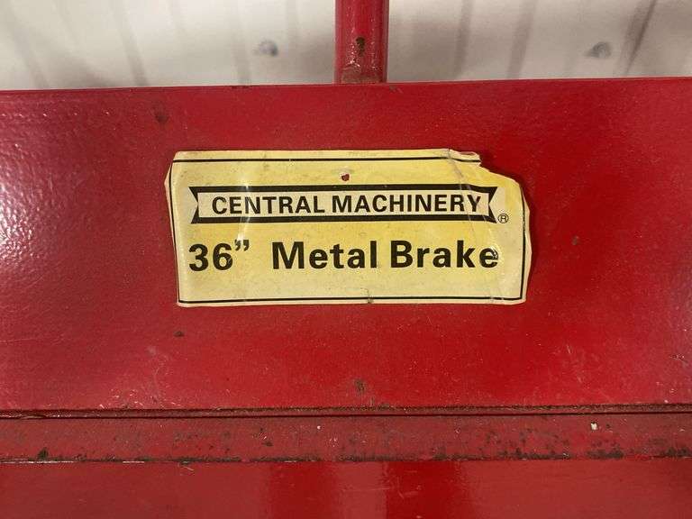 Central Machinery 36" Metal Brake