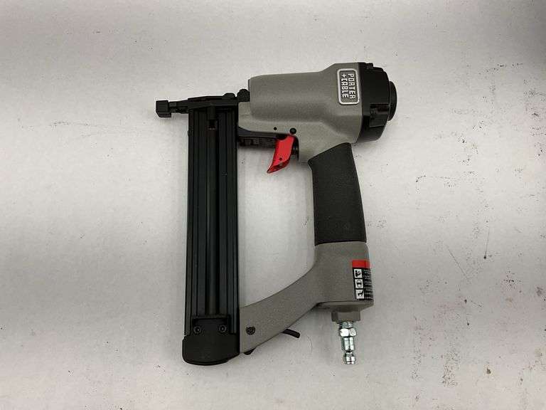 Porter Cable Brad Nailer Kit with Carrying Case