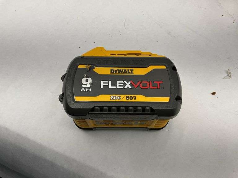 DeWalt 60V Max Flexvolt Brushless 16-inch Chainsaw with Battery