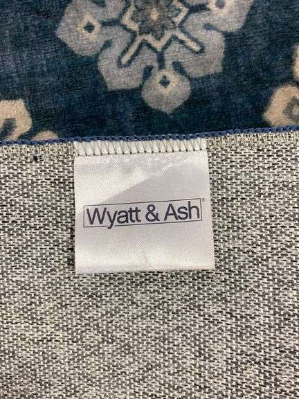 Wyatt & Ash Machine Washable Runner Rug. Like new