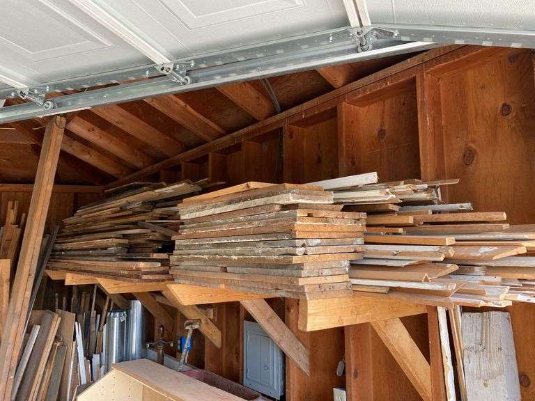 Mixed Lot of Lumber and Wood Scraps