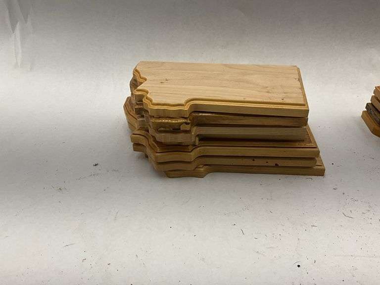 Wooden Montana Shaped Boards with Knives