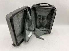 Ricardo Beverly Hills Expandable Spinner Luggage Set (2)
