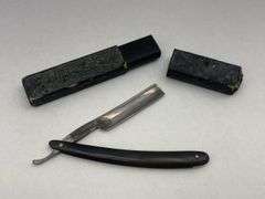Hartford Cutlery Co. Straight Razor with Case