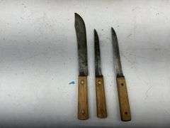 Wooden Montana Shaped Boards with Knives