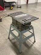 Makita 2708 Table Saw with Stand
