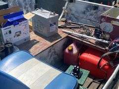Aluminum Fishing Boat 25HP Mercury & Trailer