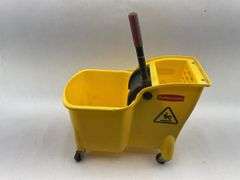 Rubbermaid Mop Bucket Wringer Combo