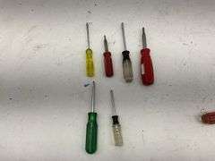 Mixed Lot of Screwdrivers