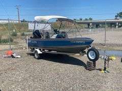 Lund Fishing Boat w/ Mercury 50HP Motor & Trailer