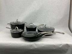 Black Cookware Set with Lids
