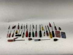 Mixed Lot of Screwdrivers