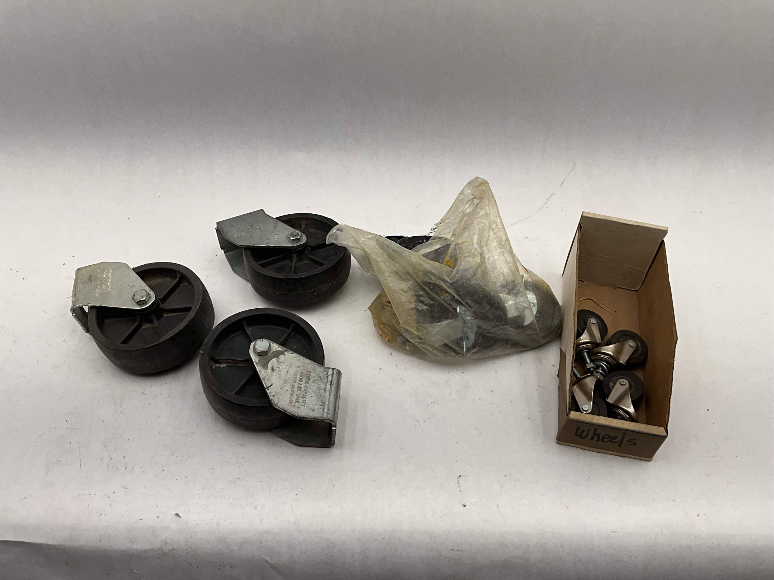 Lot image 1