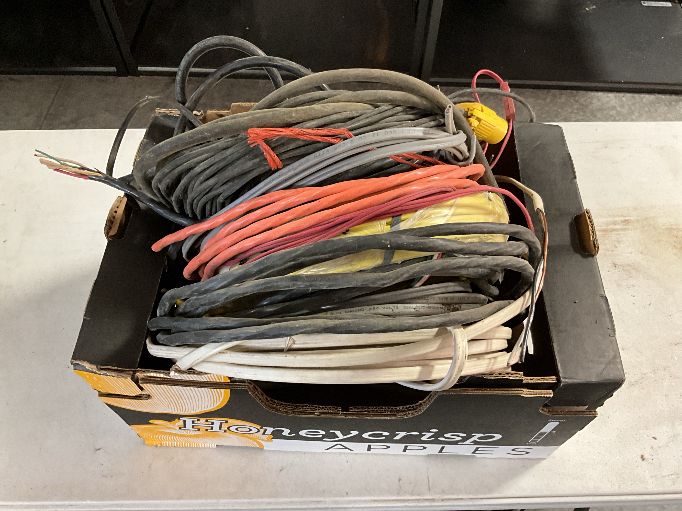 Lot image 2