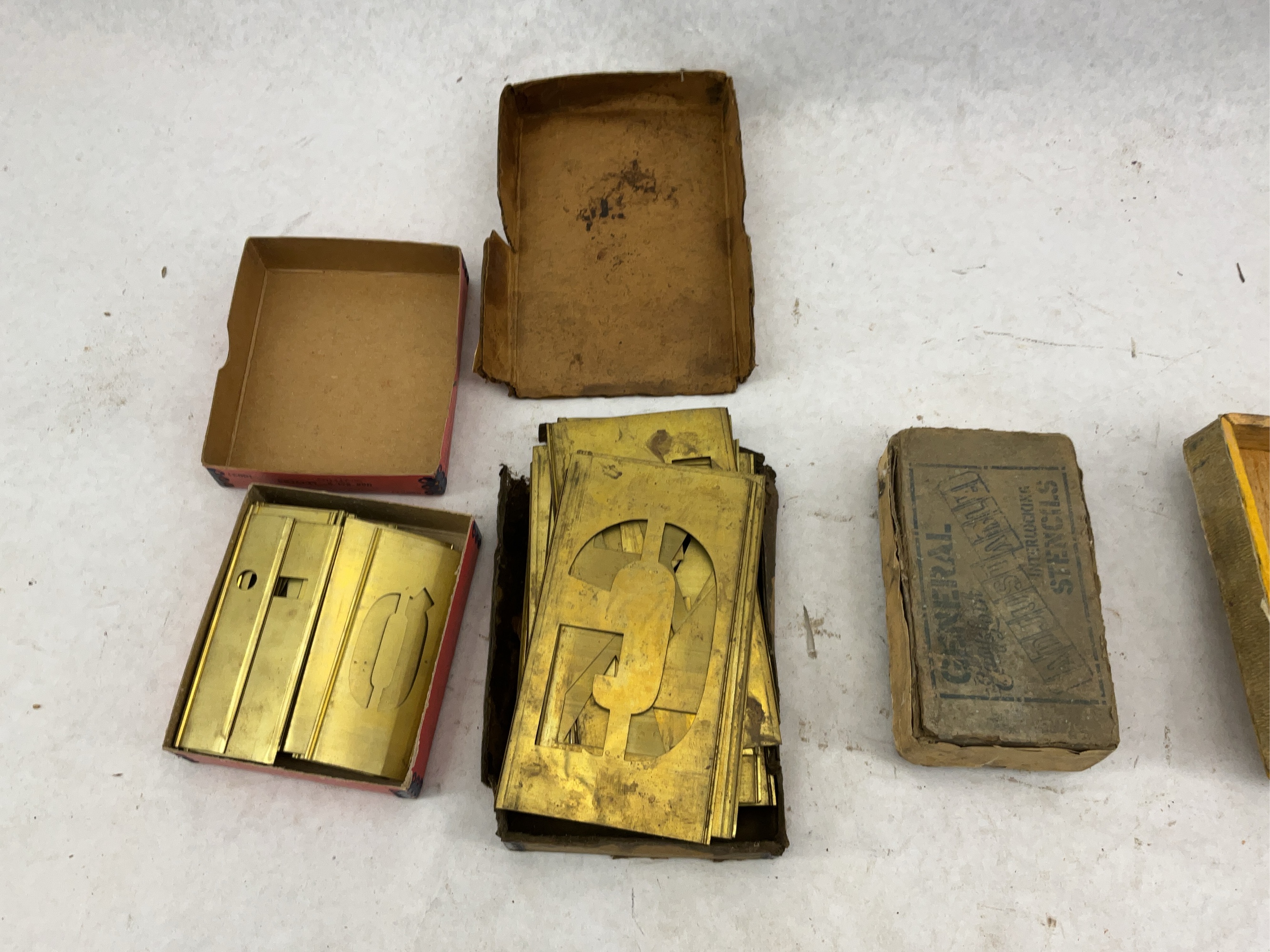 Lot image 3