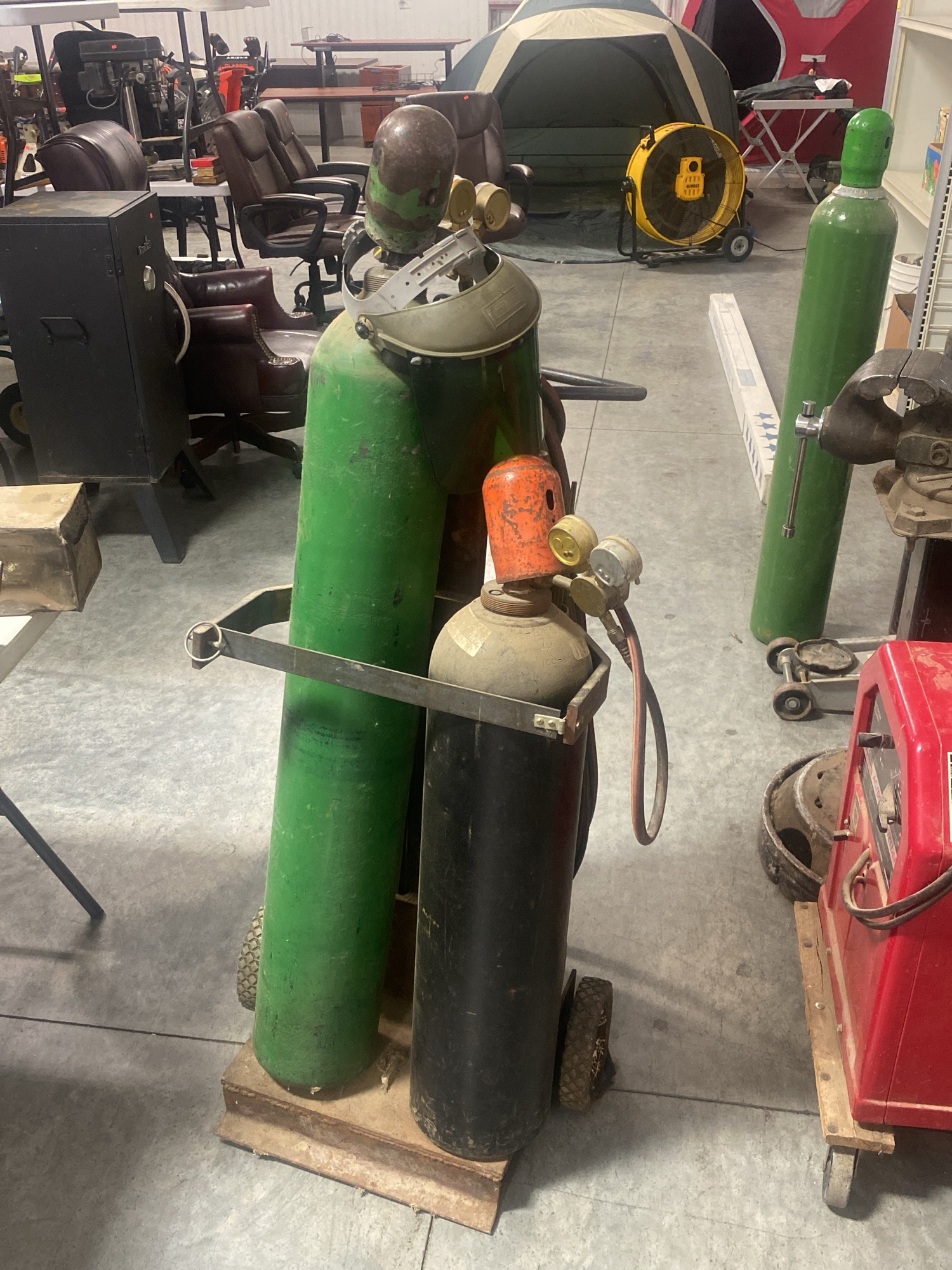 Lot image 1