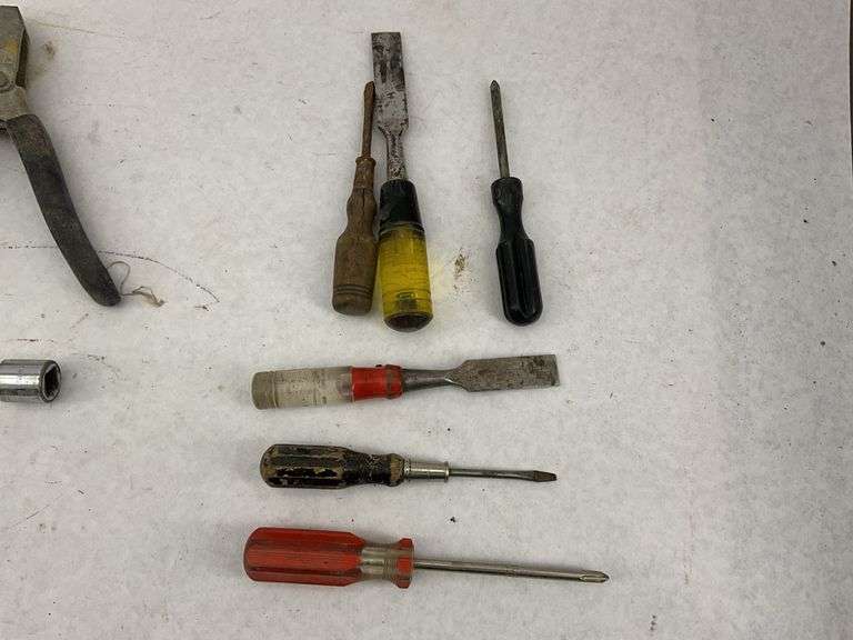 Mixed Lot of Assorted Hand Tools: Hammers, Pliers, Screwdrivers, and Chisels