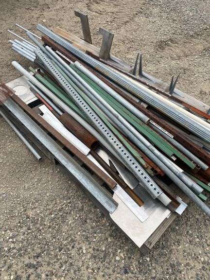 Mixed Lot of Metal Tubing and Framing