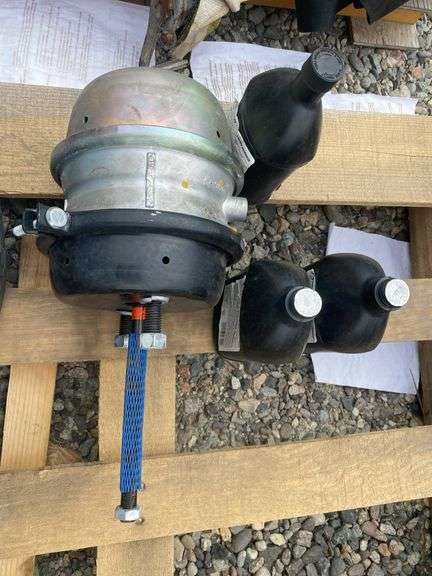 Lot of Napa Fleet Brake Rotors and Truck Air Brake Chambers