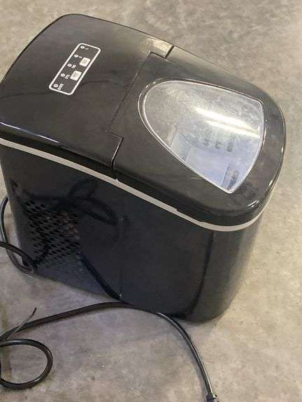 Frigidaire EFIC117-SSBLACK_SC Ice Maker