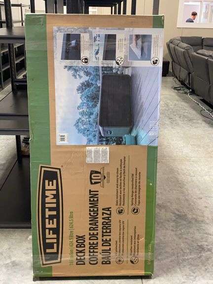 Lifetime 165 Gallon Deck Box