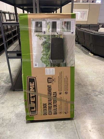 Lifetime 165 Gallon Deck Box