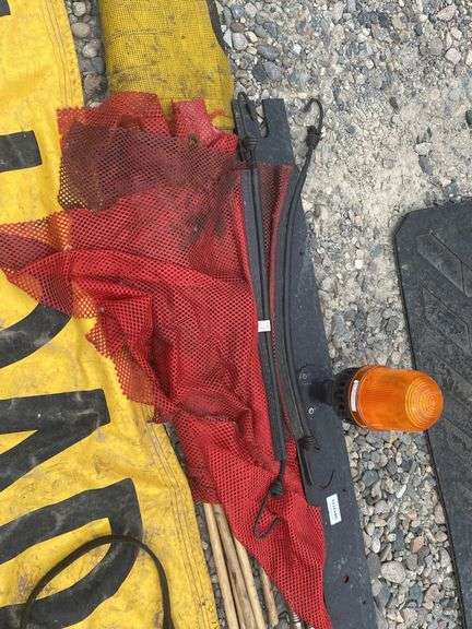 Oversize Load Warning Kit with Flags, Banners, and Reflectors