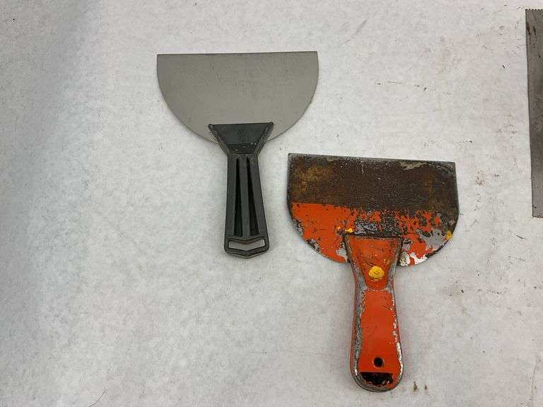 Lot of 8 Various Trowels