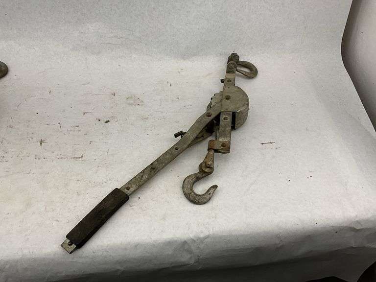 Lot of Two Cable Come Along Winches
