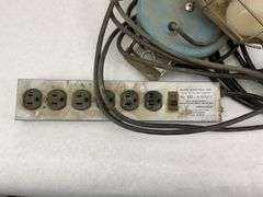Work Light Lot with Extension Cord and Power Strip