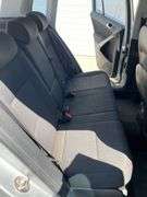 2009 Volkswagen Tiguan 2.0T Compact SUV