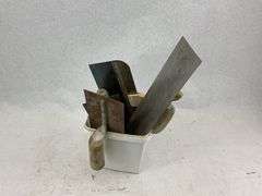 Lot of 8 Various Trowels