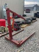 Red Shop Crane Engine Hoist with Chain
