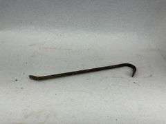 Set of Two Pipe Threading Tools with Small Wrecking Bar