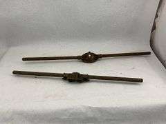 Set of Two Pipe Threading Tools with Small Wrecking Bar