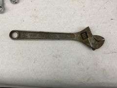 Craftsman Wrench Set with Metal Toolbox