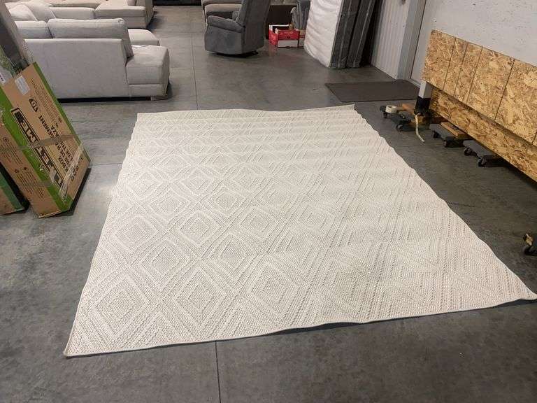 Gertmenian Regent Collection Mallory Cream Area Rug 7ft 10in x 10ft