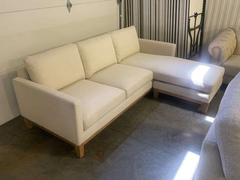 Henredon Murphy Sofa Reversible Chaise Cream